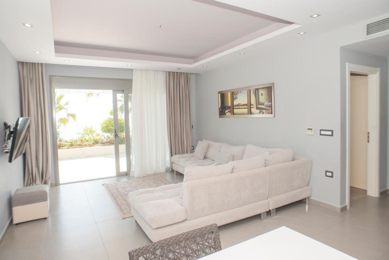 Residence Saranda International Exterior photo