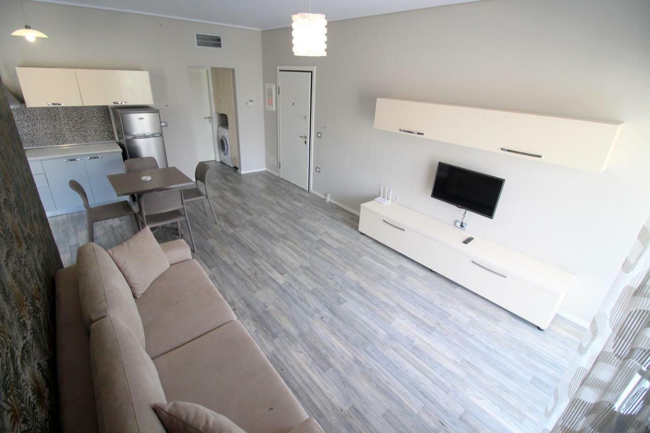 Residence Saranda International Exterior photo